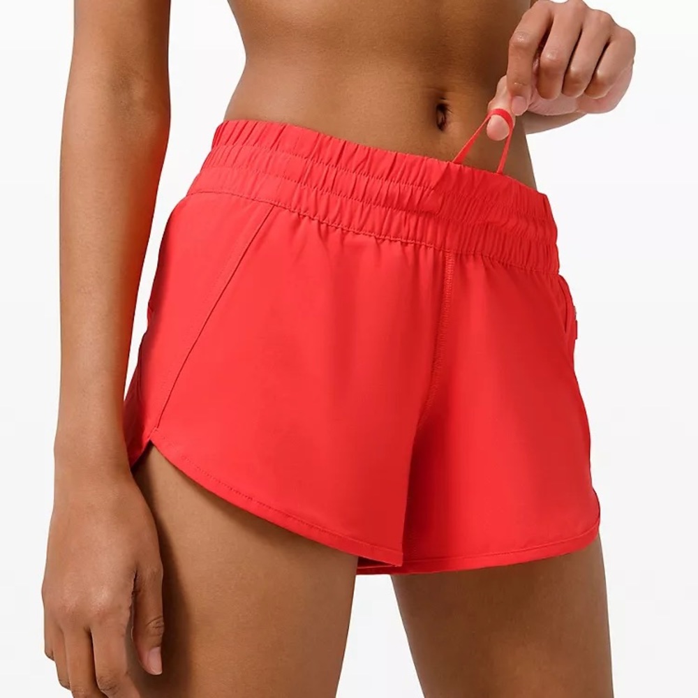 Lululemon Tracker Short 4” size 8